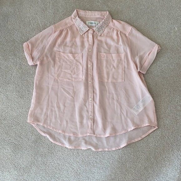 Women’s Abercrombie & Fitch Shirt - Picture 1 of 7